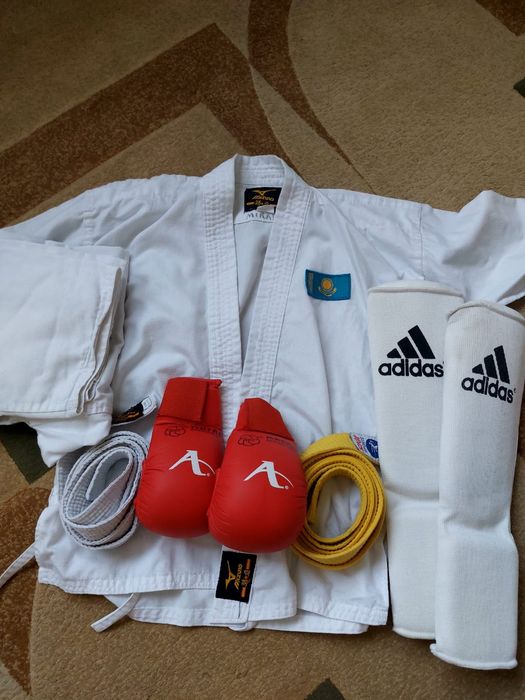 Спортивный одежда для мальчика