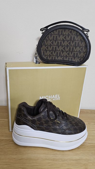 Кецове и чанта Michael kors