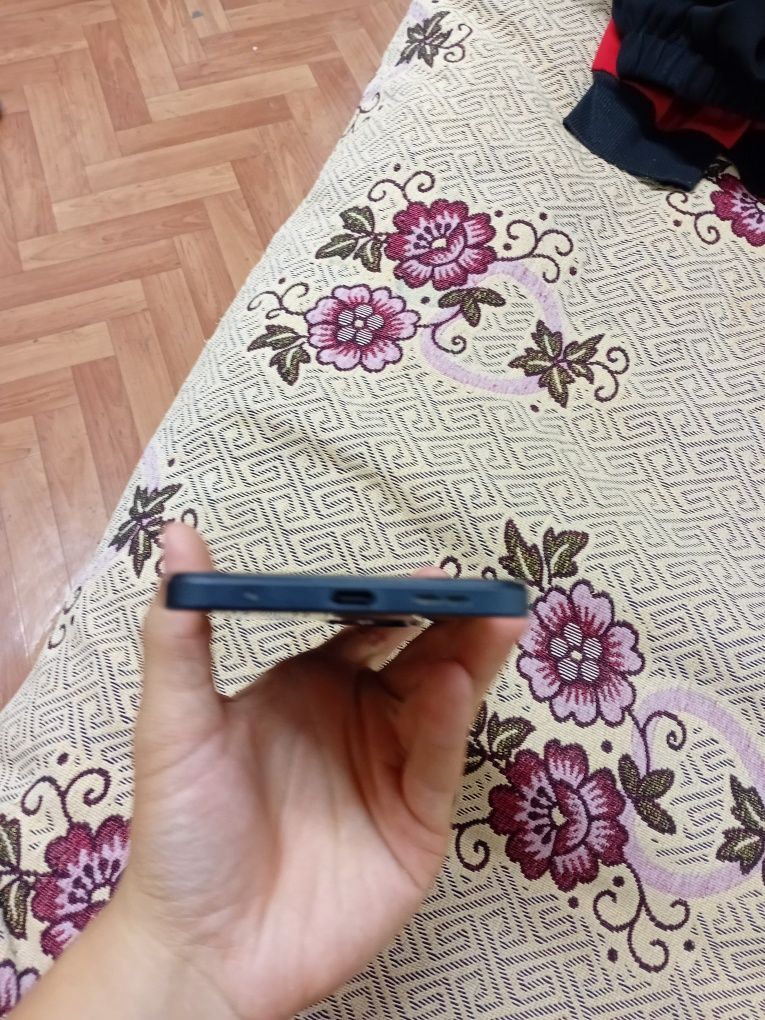 Xiaomi Redmi 12 более месяц использования