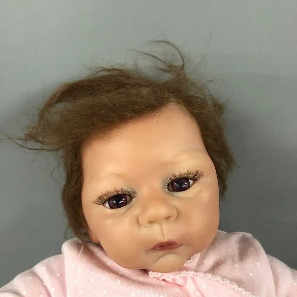 Реалистична Кукла Бебе