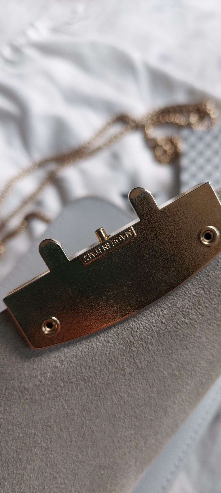 Чанта Furla Metropolis Mini Crossbody, цвят сиво/син
