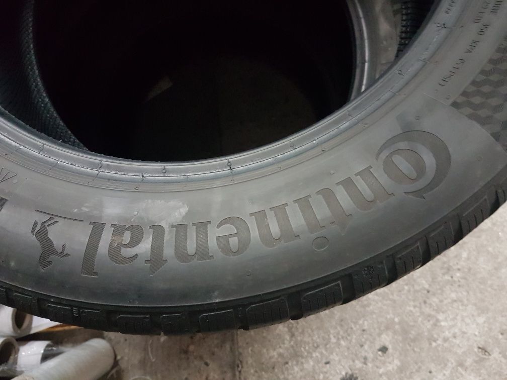 Continental 235/55 R17 103V M+S iarnă