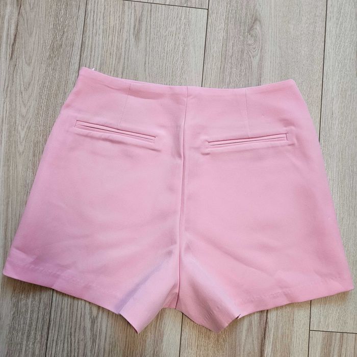 Дамска пола-панталон