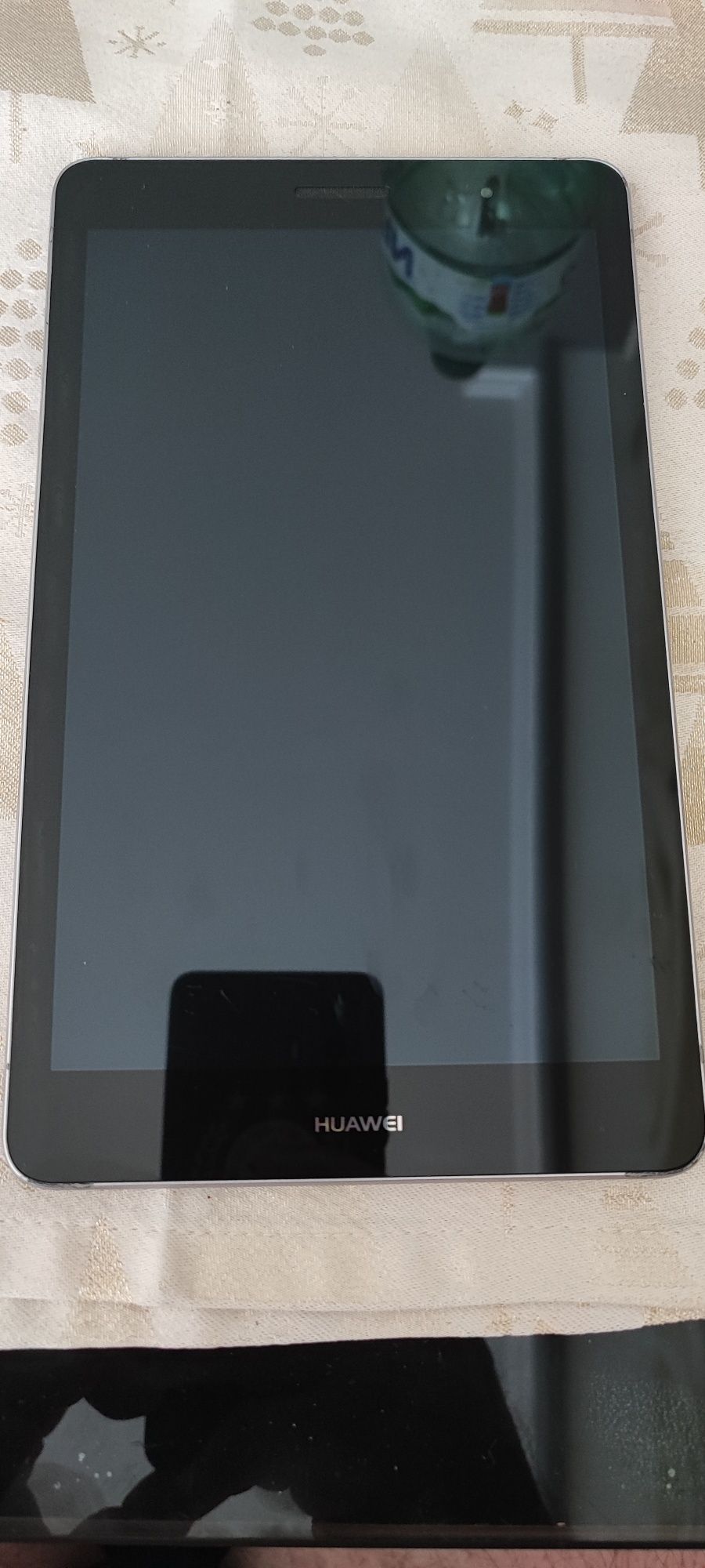 Продавам таблет HUAWEI Media Pad T3