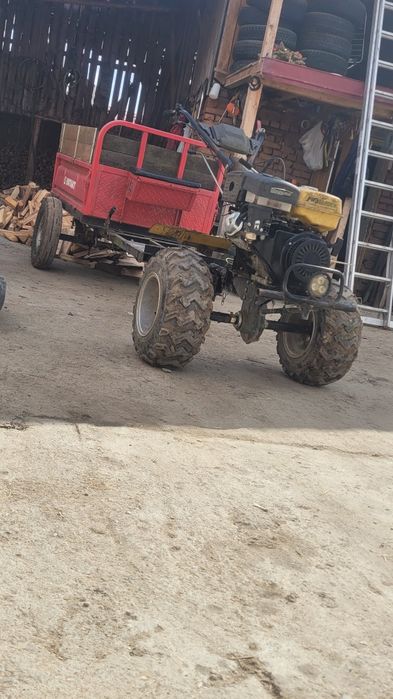 Vând sau schimb cu atv motocultor
