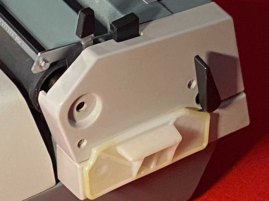 Masina de scris mecanica Robotron 20 noua