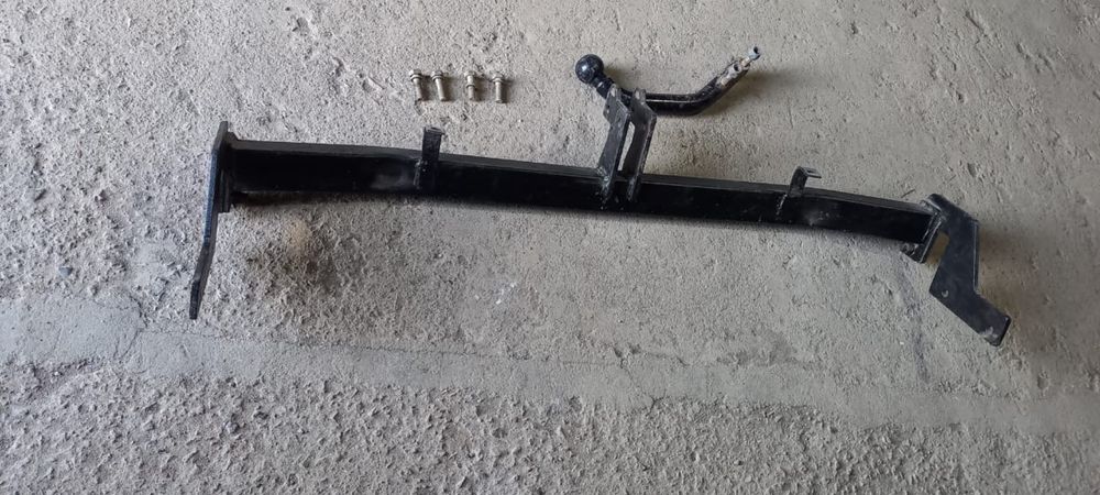 Продам фаркоп на автомобиль KIO RIO