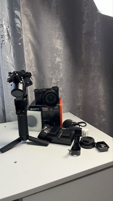 Камера Sony 6400 + viltrox 25 (35) + dji ronin rs3 mini