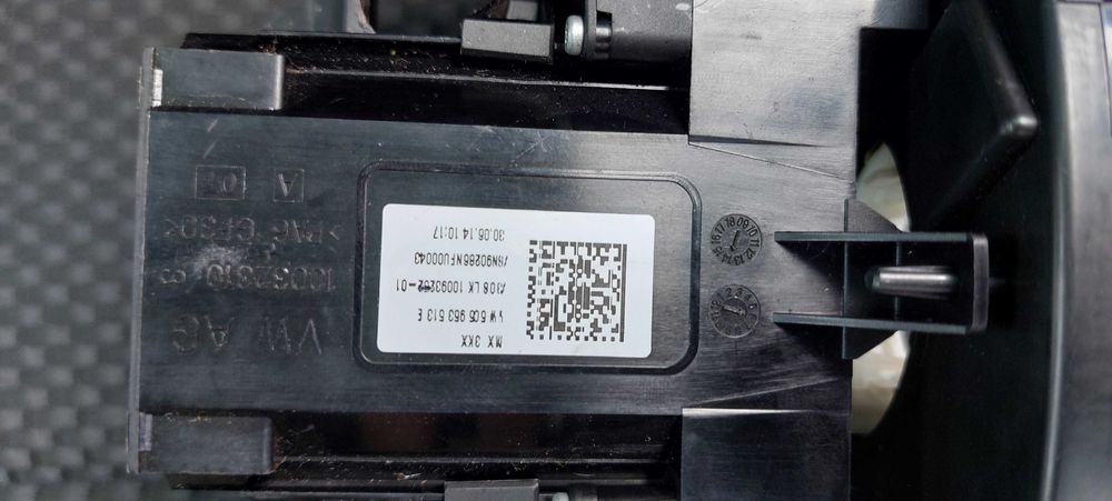 Продавам конзола с лостчета за мигачи и чистачки за VW, Jetta, Beetle