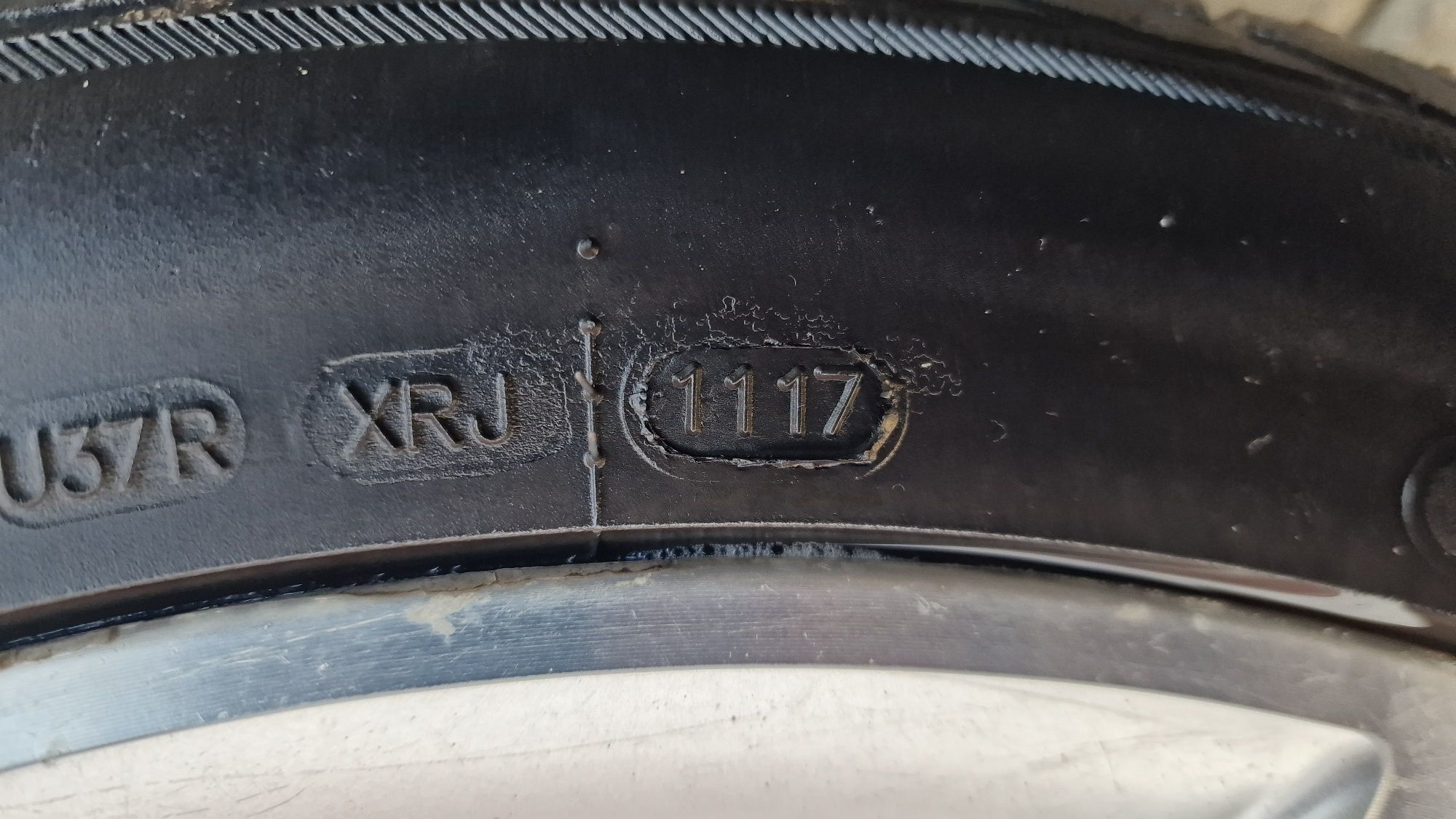Джанти с гуми 17" 5х 99 за Alfa Romeo/ Алфа