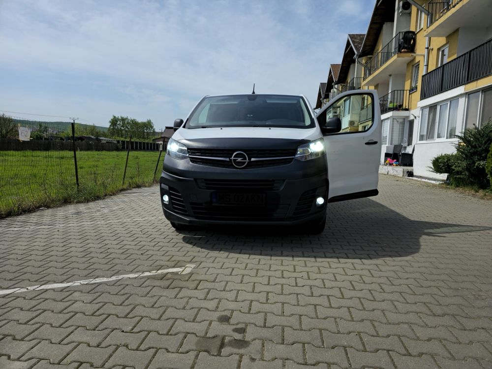 Opel Vivaro 2.0 diesel 125CP