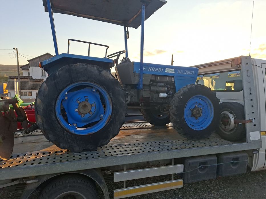 Tractor nardi italia 4x4 cu Plug disc si remorca