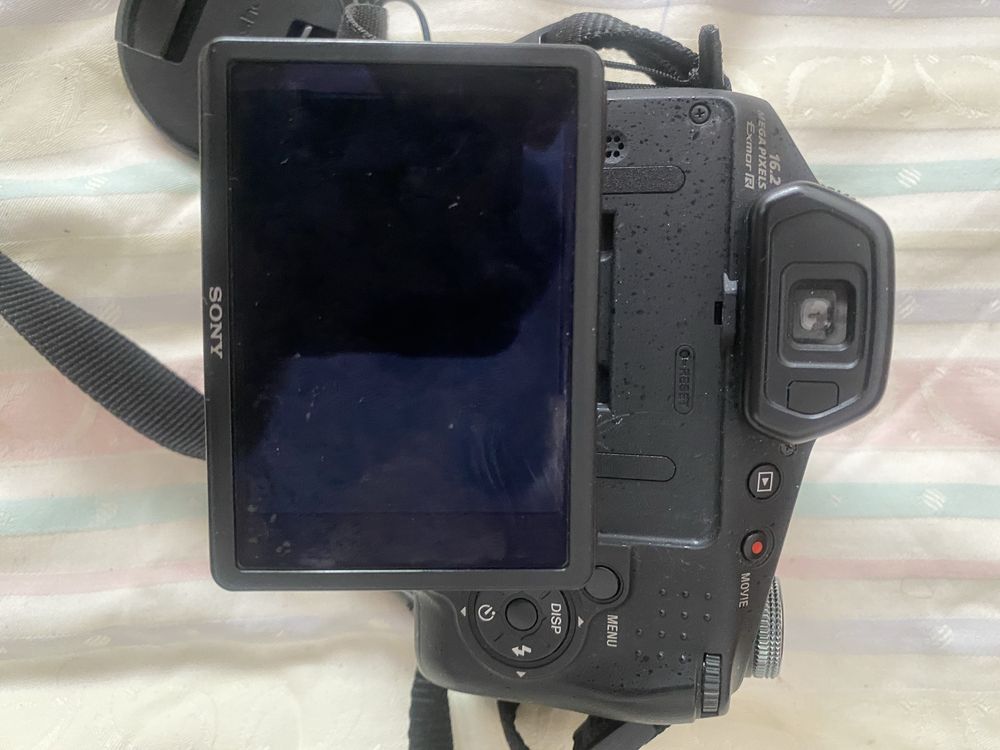 Sony DSC-HX100V 16.2 megapixel