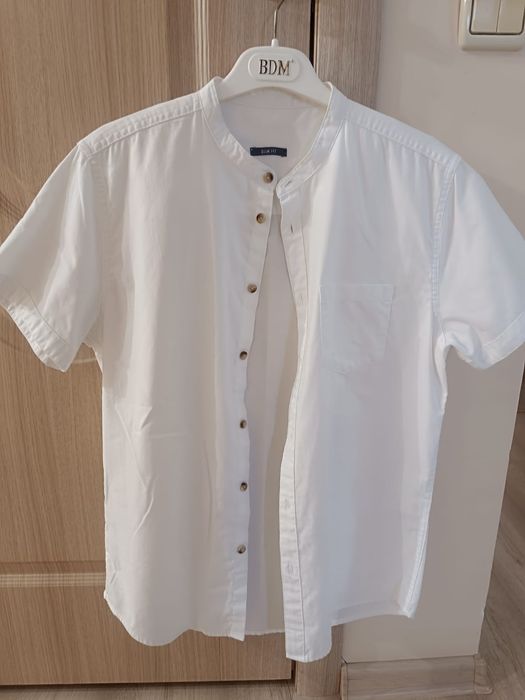 Белая рубашка на мальчика подростка