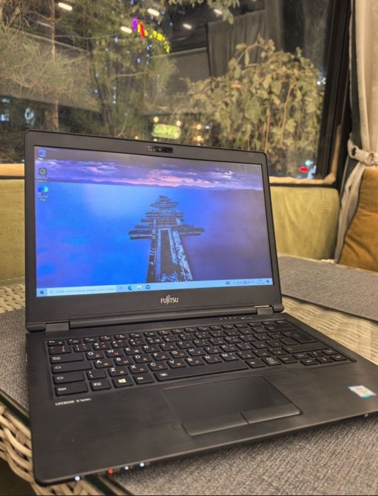 Ультрабук Fujitsu Core i5-6300