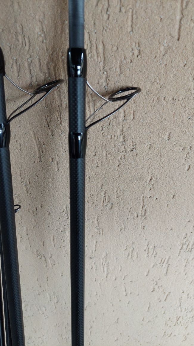 2 Lansete feeder fl strategist super distance 3.90m/ 180g