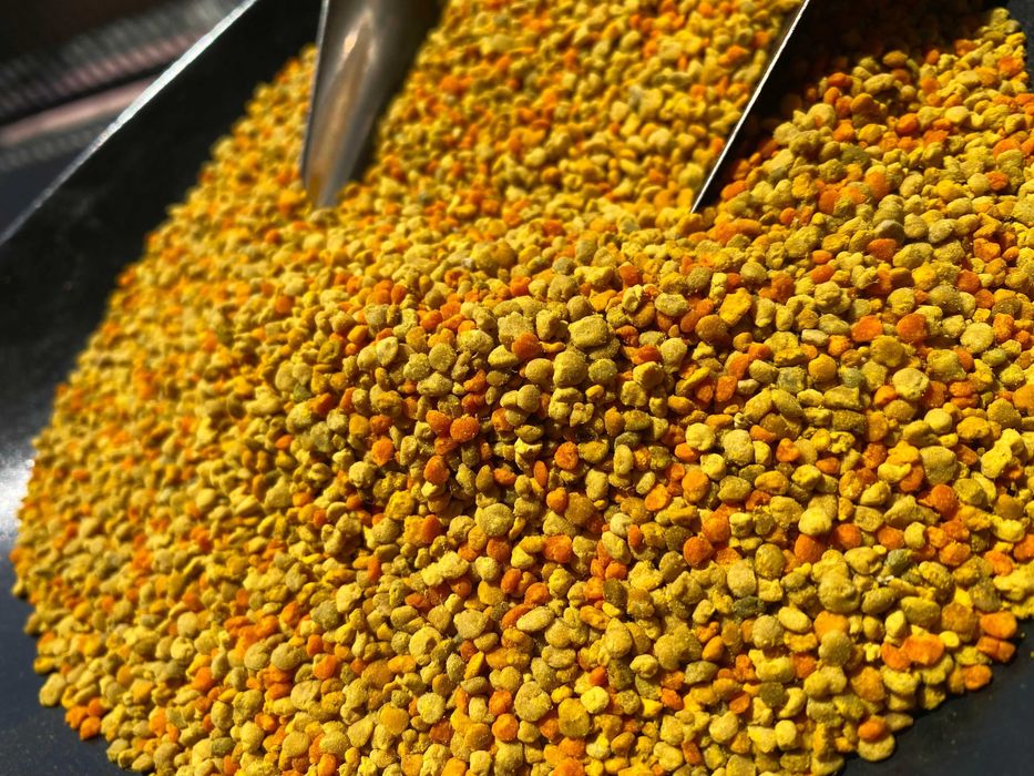 Polen crud/Uscat , En-gros cat si En-detail si alte produse apicole