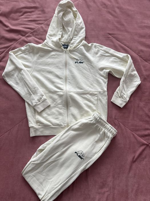 Дамски екип flair