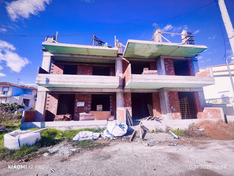 ПРОДАВА Мезонет в процес на строителство