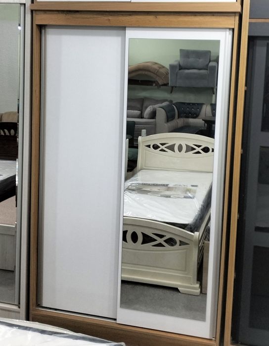 SHKAF shkaf shkap sotiladi(200×120×57)