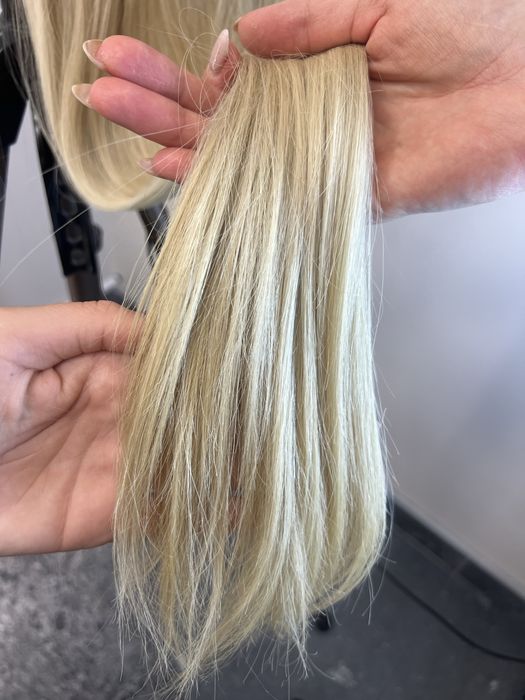 Треси руса естествена коса.