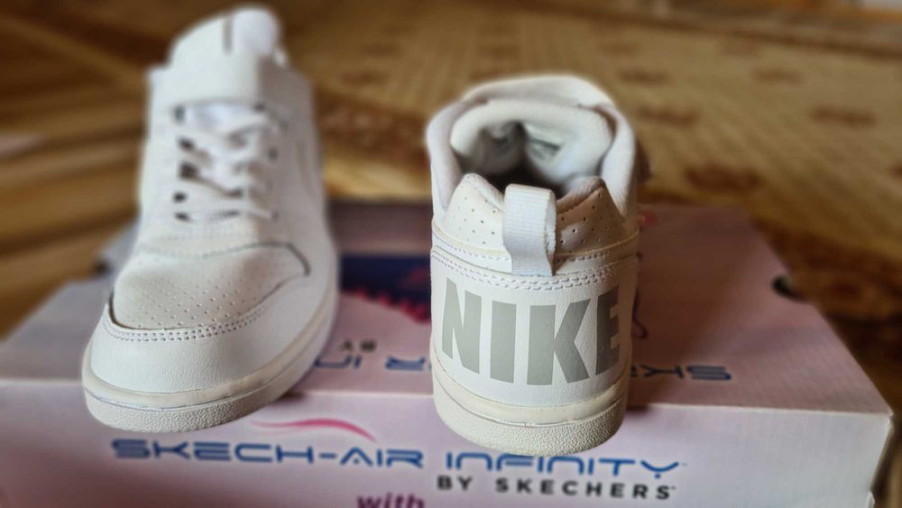 Pantofi sport fete Nike