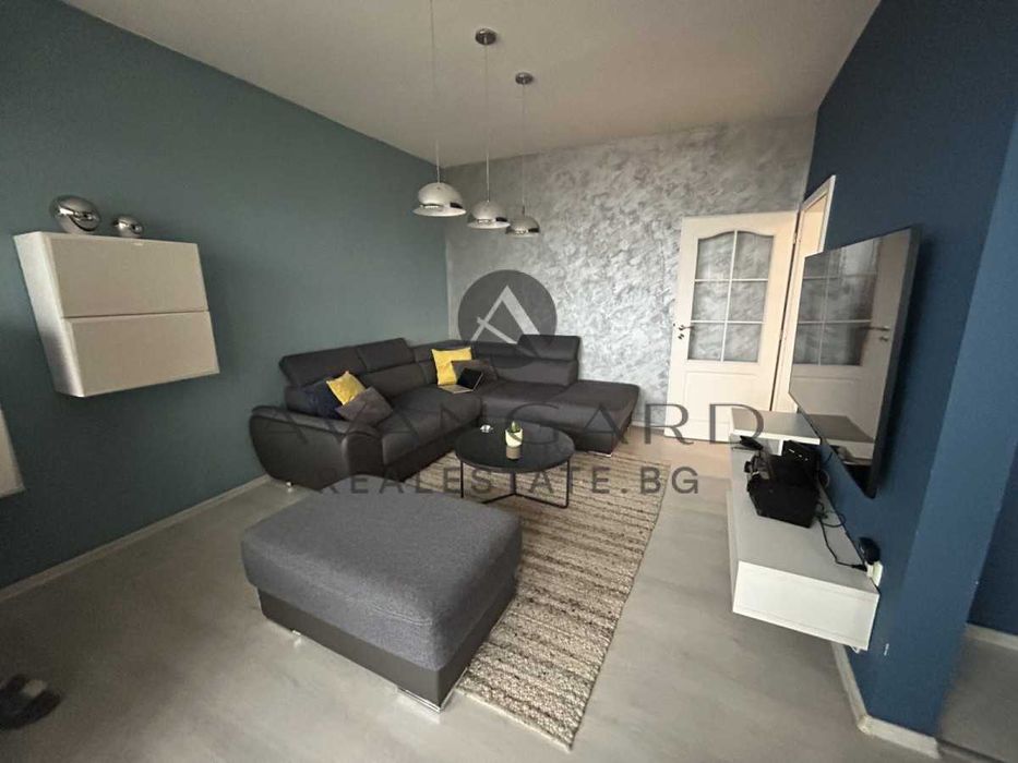 Продава се Тристаен апартамент в Пловдив, Център - 88 кв.м за 1796 €/кв.м - Снимка #3