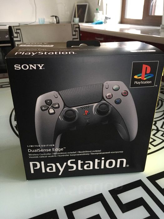 PlayStation 5 DualSense Edge 30th Anniversary Edition Нов