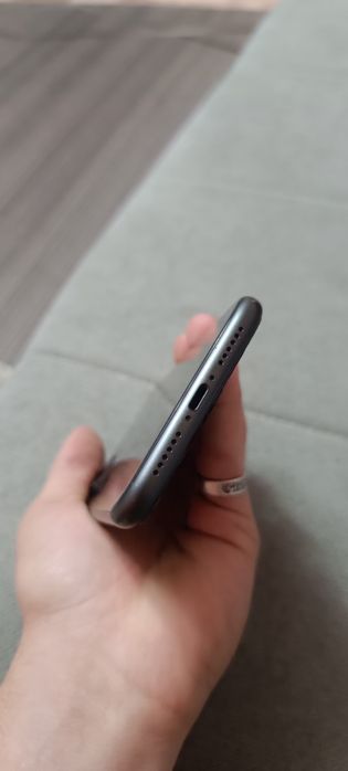Iphone 11 128гб.