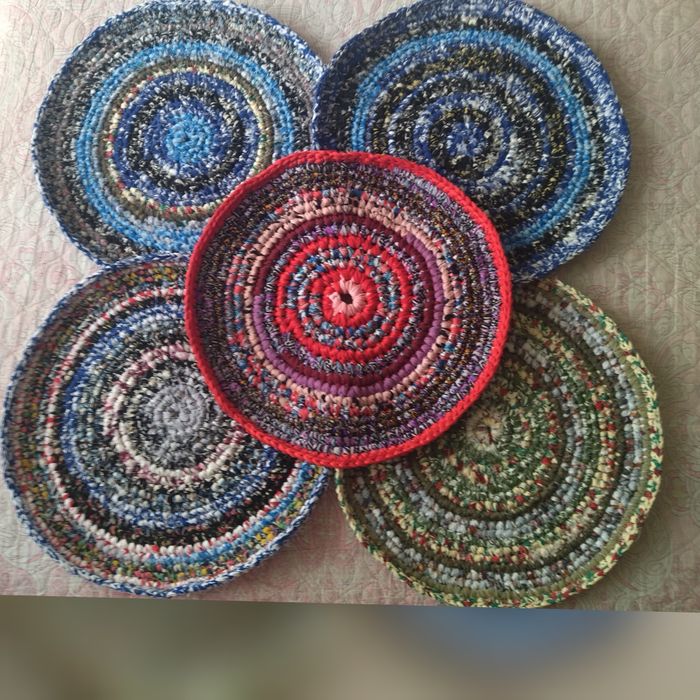 Продаются сидушки для стульев