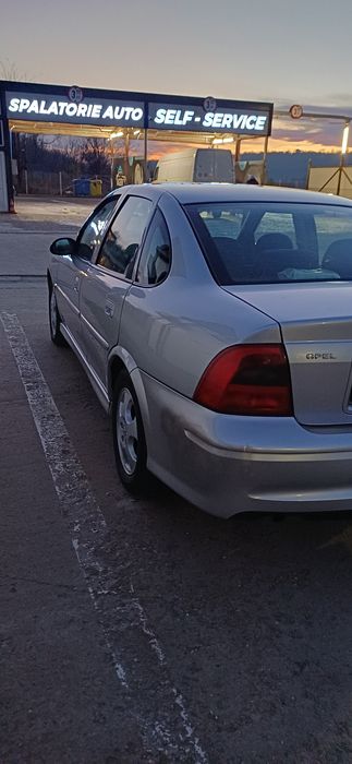 Opel Vectra b 18 benzină