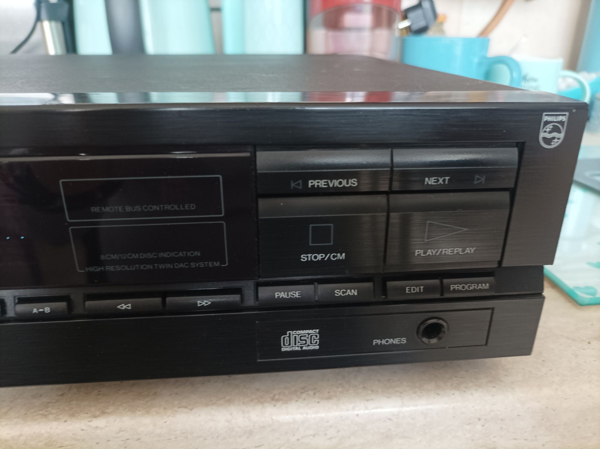 Продавам cd player CD 604 и тунер FT650 на Phillips