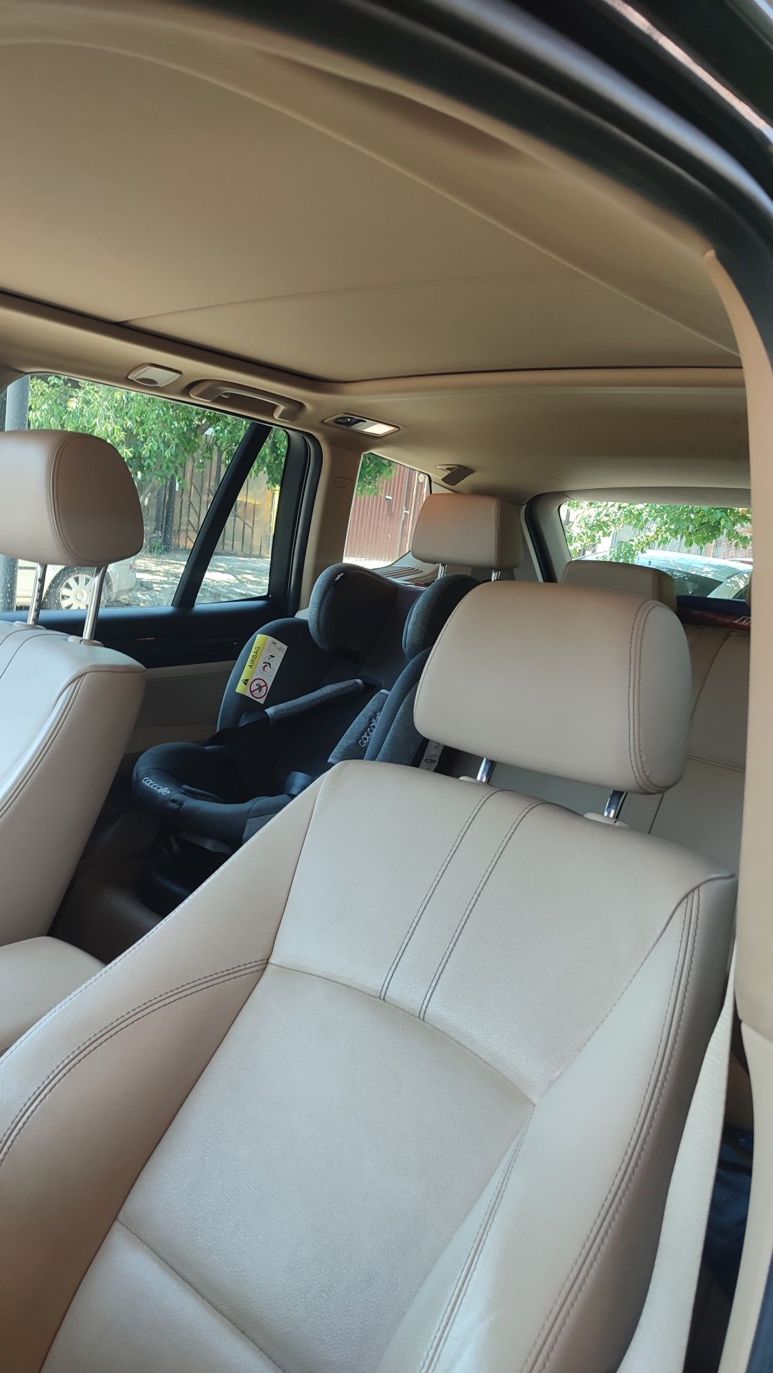 Vând /schimb Bmw x3 f25 model 2015  2017 panoramic