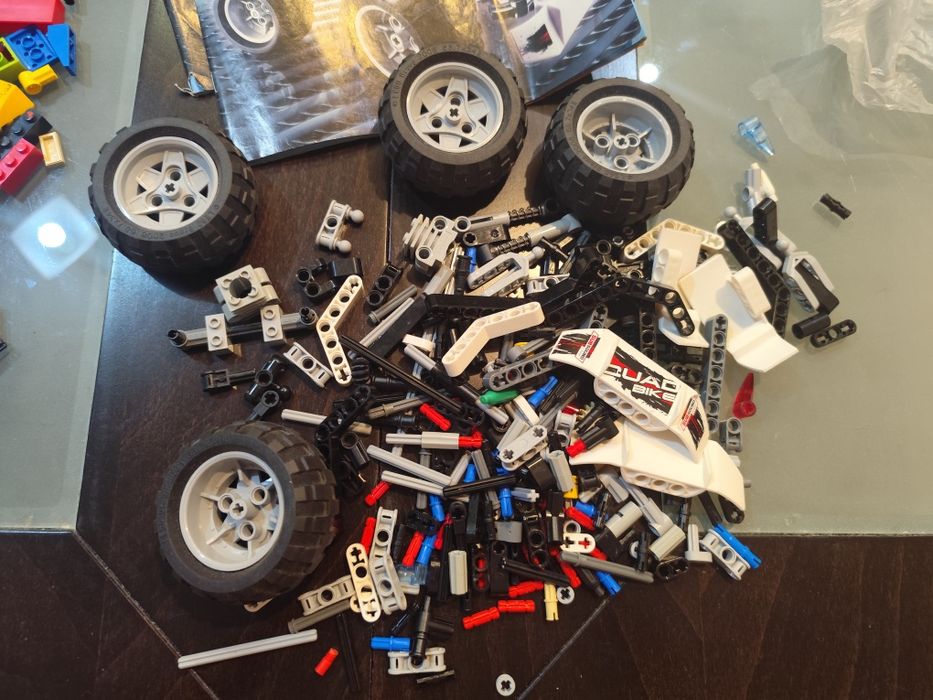 Lego - ЛОТ - Technic, Marvel, Speed