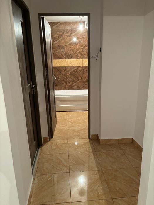 Vând apartament cu 2 camere