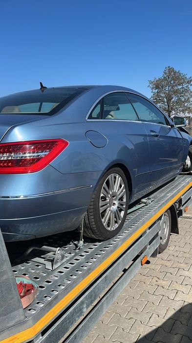 Dezmembram Mercedes Benz E250CDI Coupe