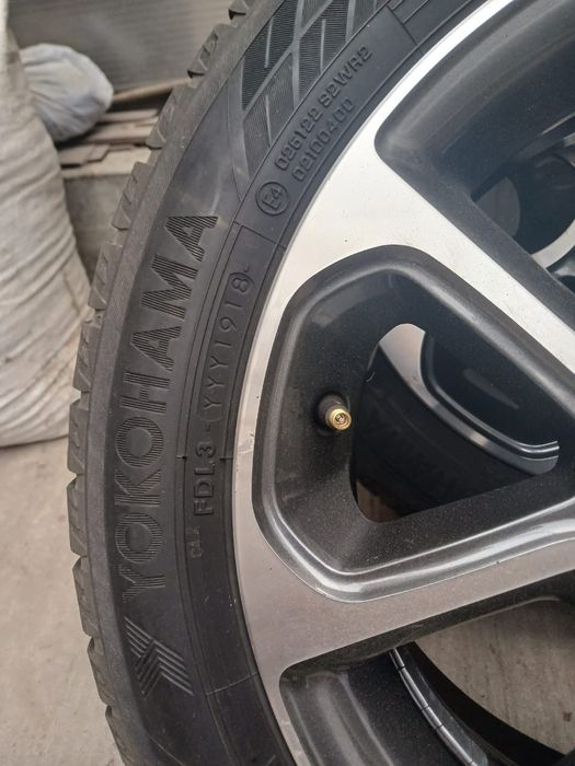 Диски с зимней  резиной