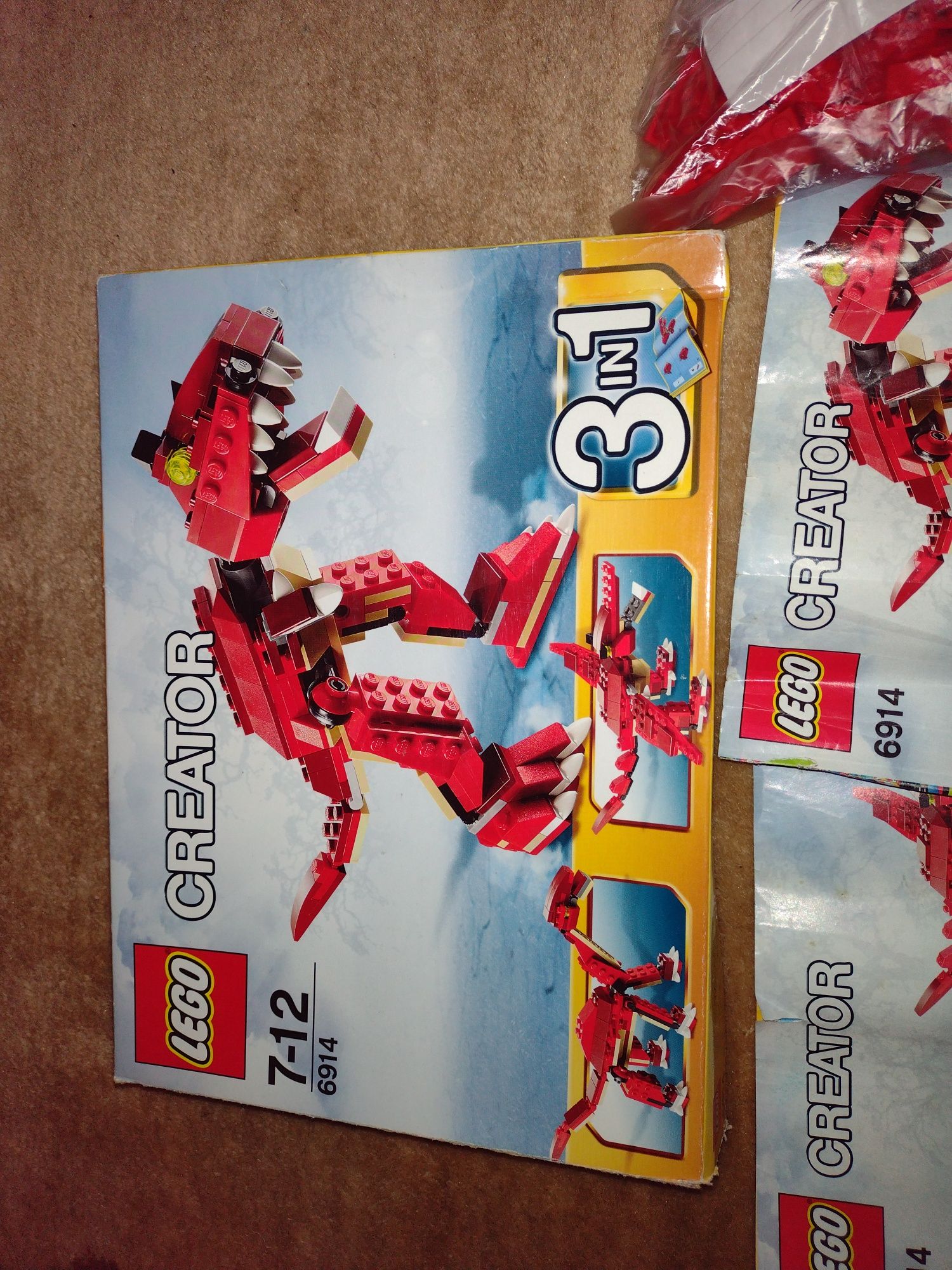 Lego Creator 6914 " Vânători preistorici "an apariție 2012