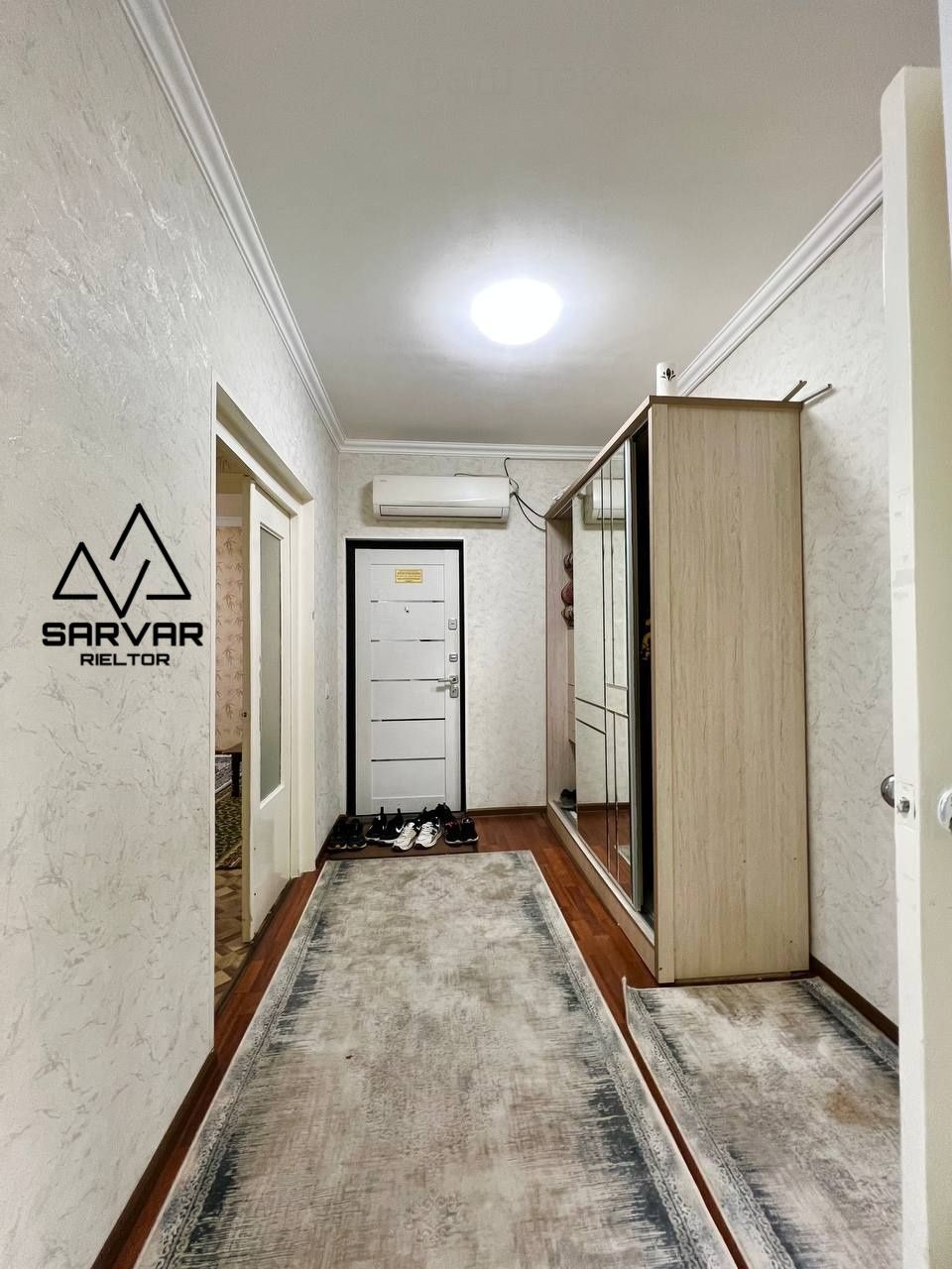 Продам 4/4/4 Паркентский Риезий