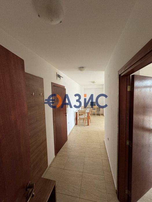 Продава се Двустаен апартамент в к.к. Слънчев бряг - 69 кв.м за 943 €/кв.м - Снимка #7