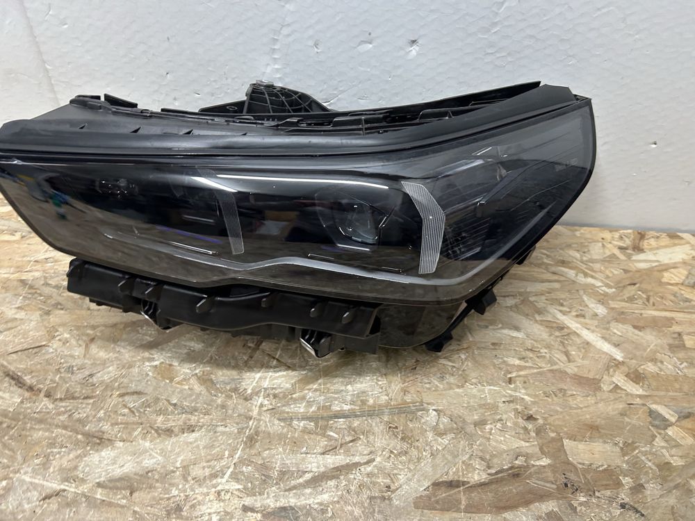 Far faruri bmw G60 seria 5 full led adaptiv shadow 2024-2025 stanga