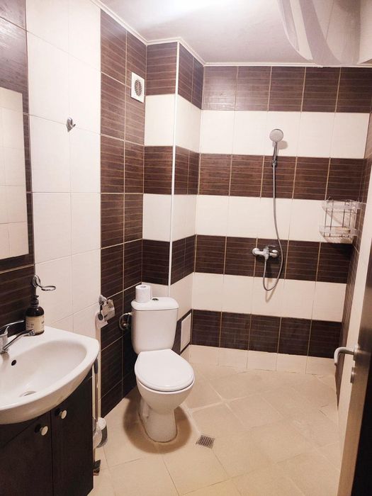 Дава се под наем Двустаен апартамент в Пловдив, Кършияка - 64 кв.м за 459 € - Снимка #5