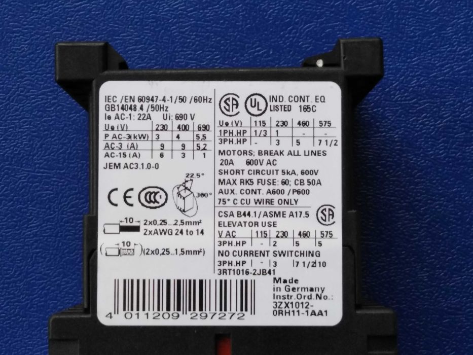 Продавам контактор Siemens 3RT1016-2JB41 4KW/400V DC24 9A