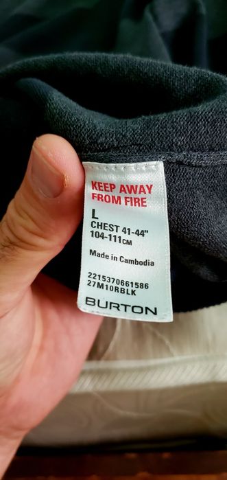 Свитер привозной оригинал Combadia