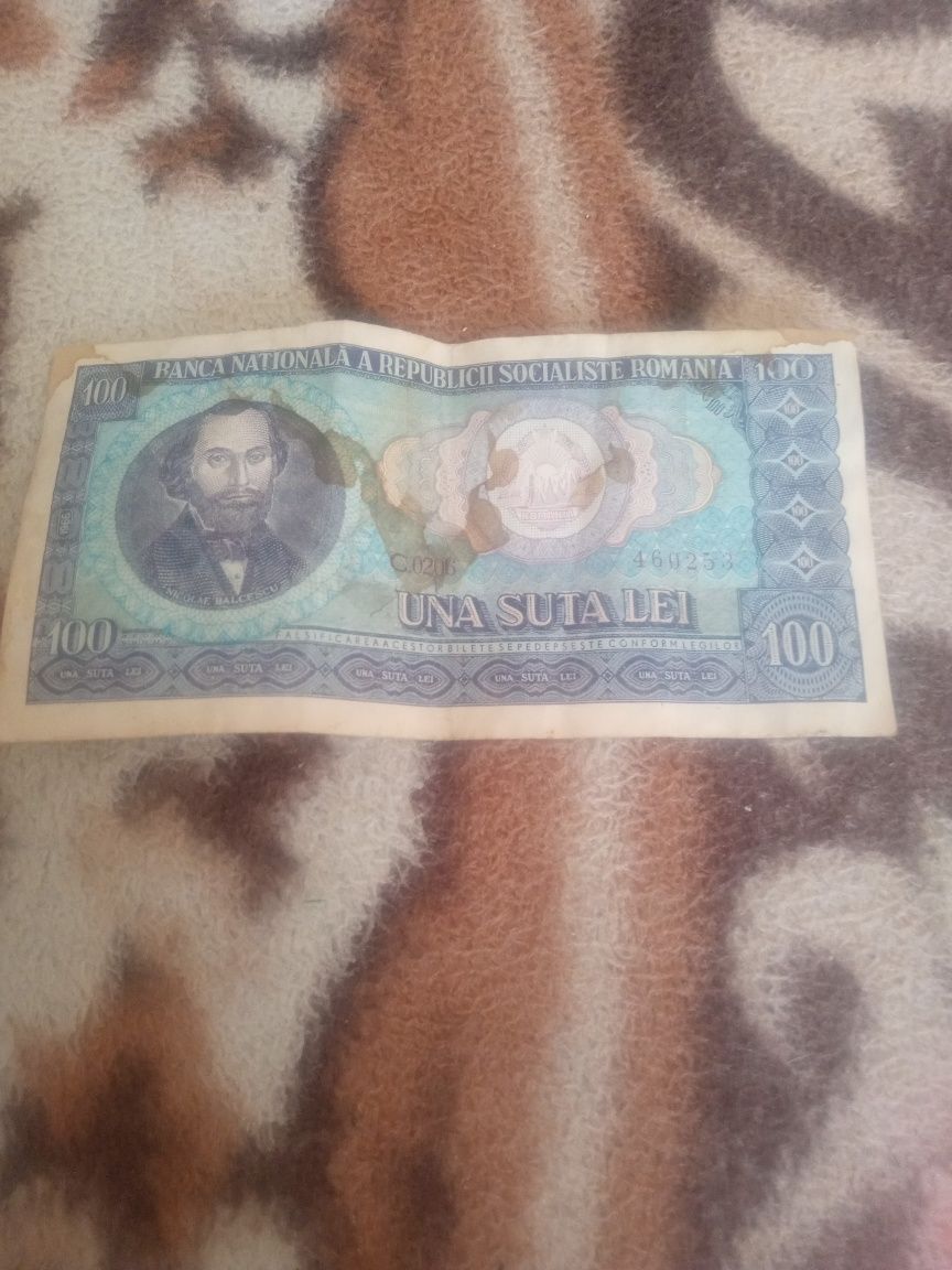 Vând bancnota una sută lei din 1966