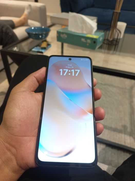 Redmi 12 ideal Srochna sotiladi