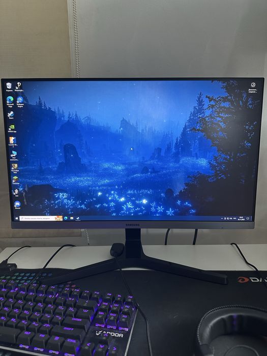 Монитор samsung