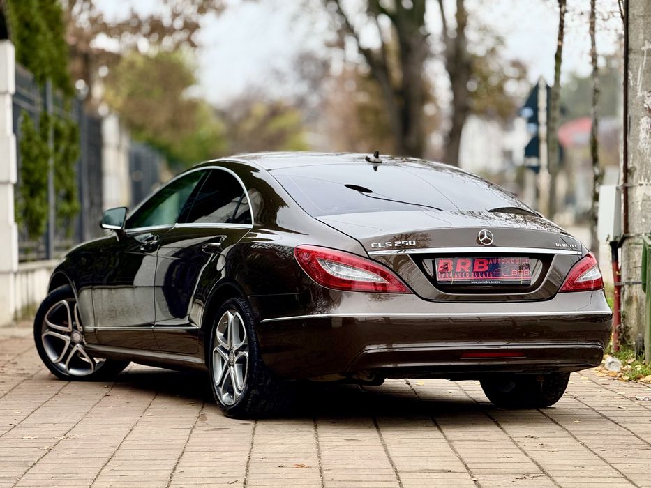 • Mercedes CLS 250d 4 Matic 2015 Facelift / 110k KM !! Parc Auto •
