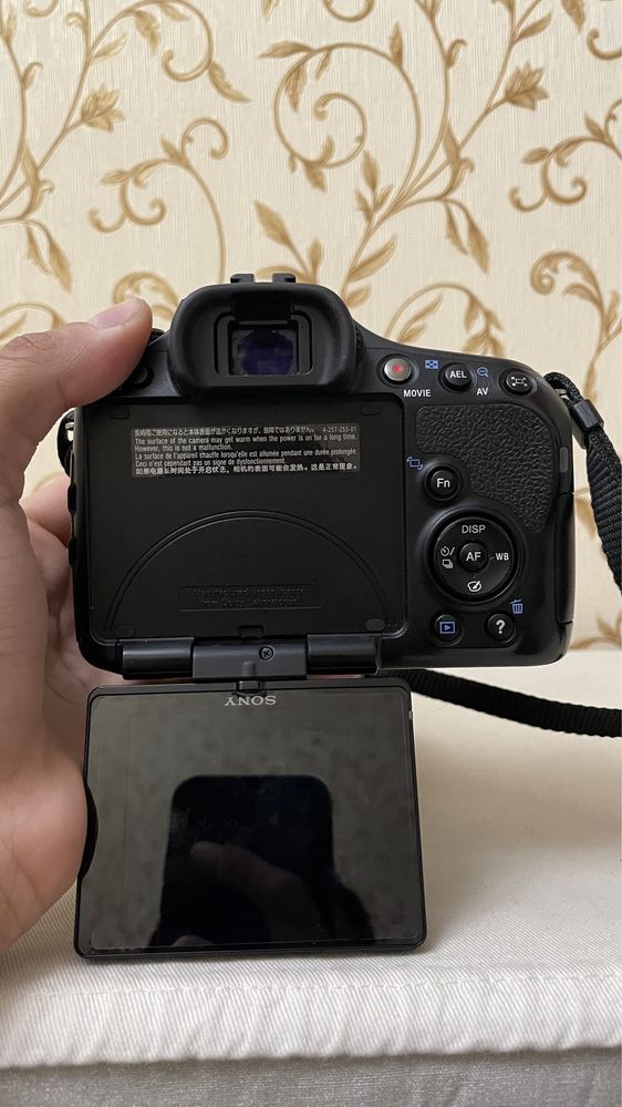 Sony SLT-65V