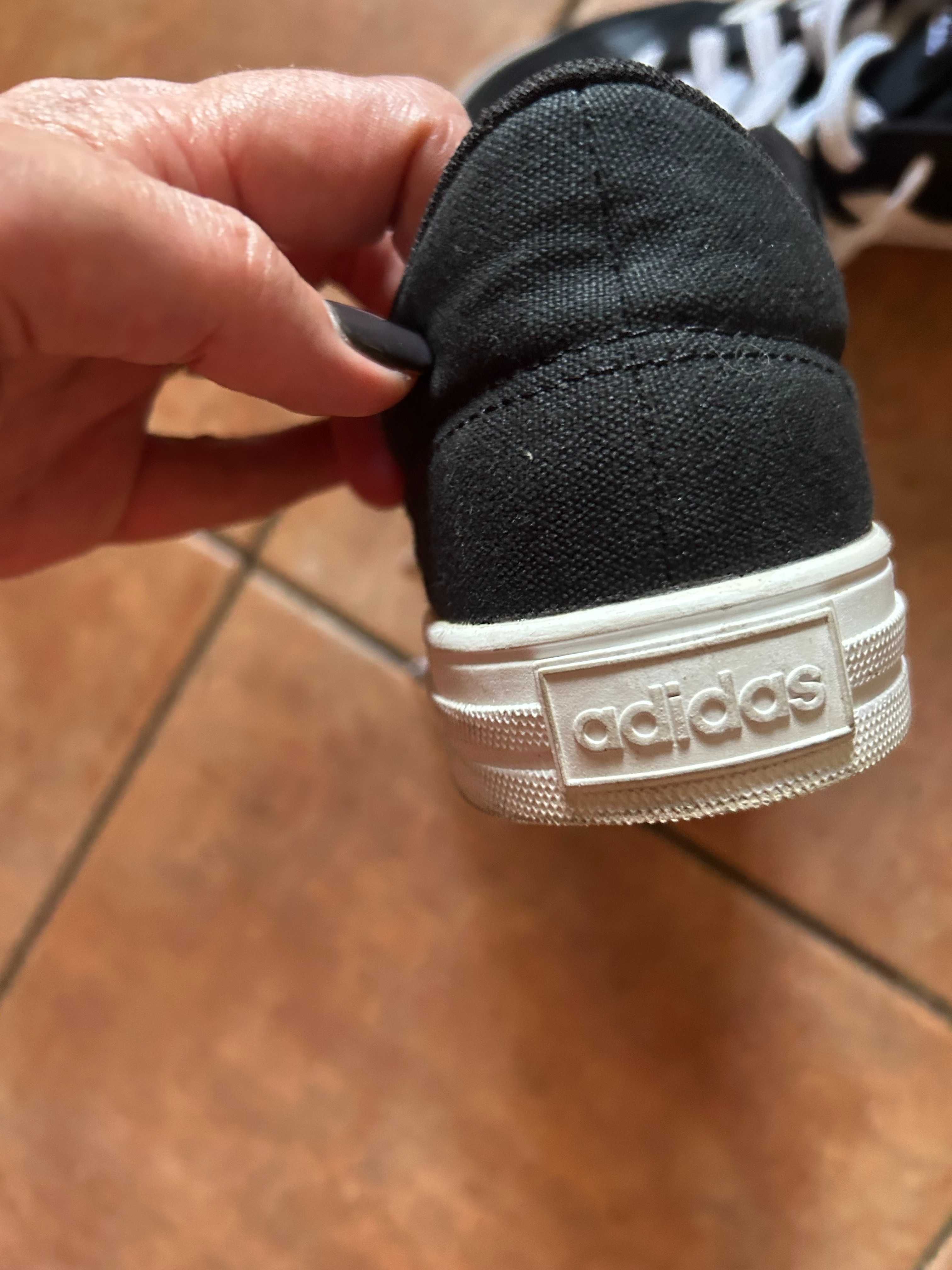 Tenisi Adidas unisex